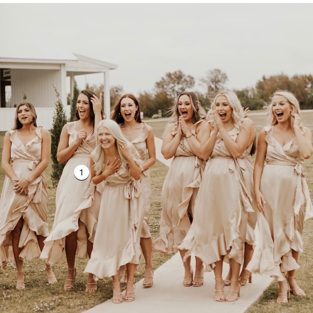 Show Me Your Mumu Samantha Ruffle Champagne